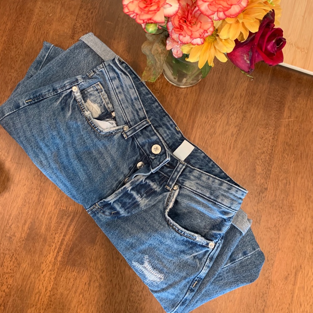 H&M Boyfriend low ripped jeans
